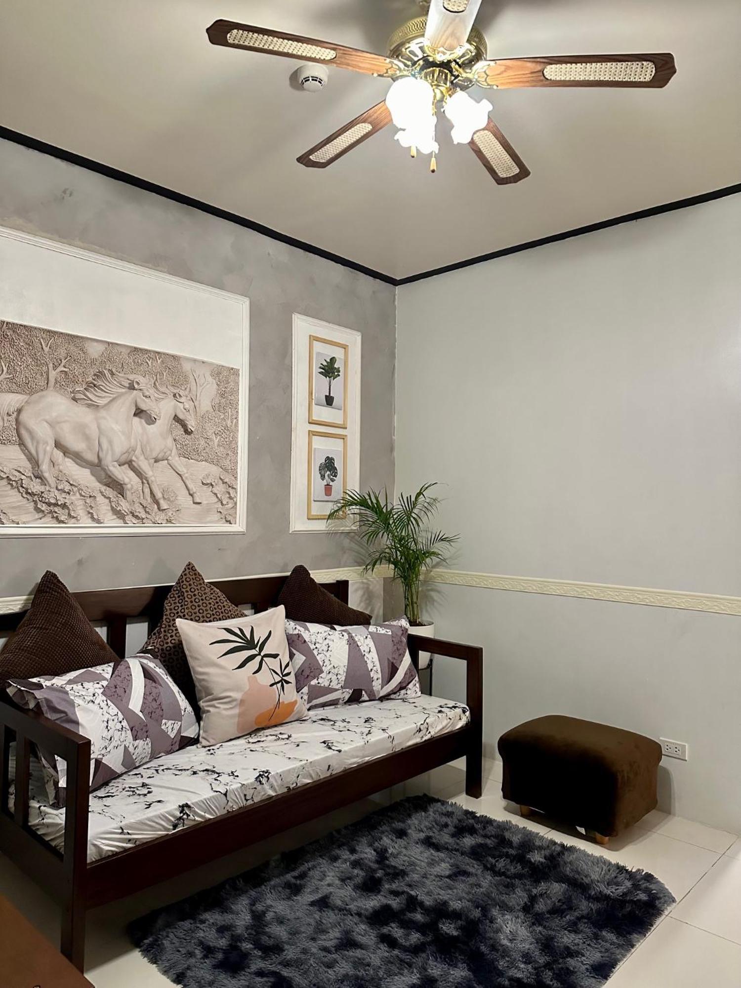 Luxury Suites At Brenthill Baguio City Ngoại thất bức ảnh